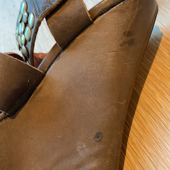 Argentina High Wedge Sandals - Picture 8 of 8